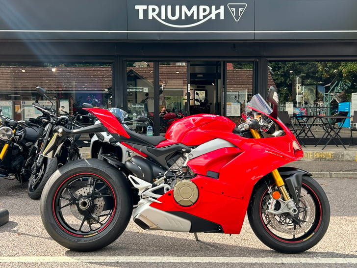 Ducati PANIGALE V4 S