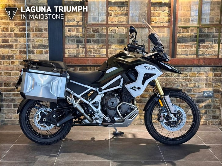 TRIUMPH TIGER 1200 RALLY PRO