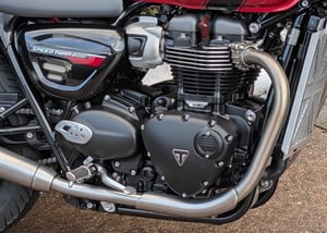 Used Triumph SPEED TWIN 900 SPEED TWIN 900 for sale in Stoke On Trent | Image 3