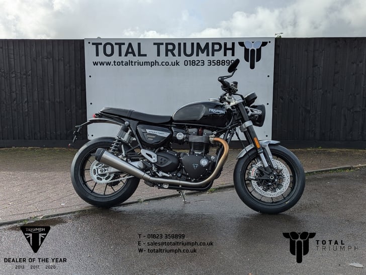 Triumph SPEED TWIN 1200