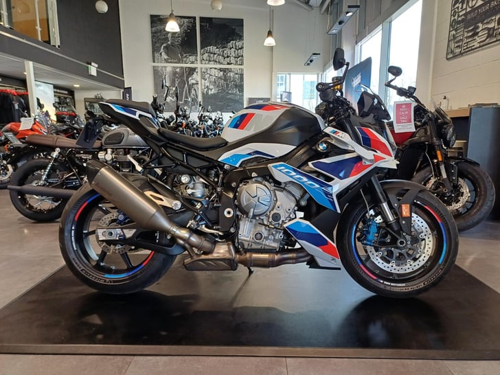 BMW M 1000 R