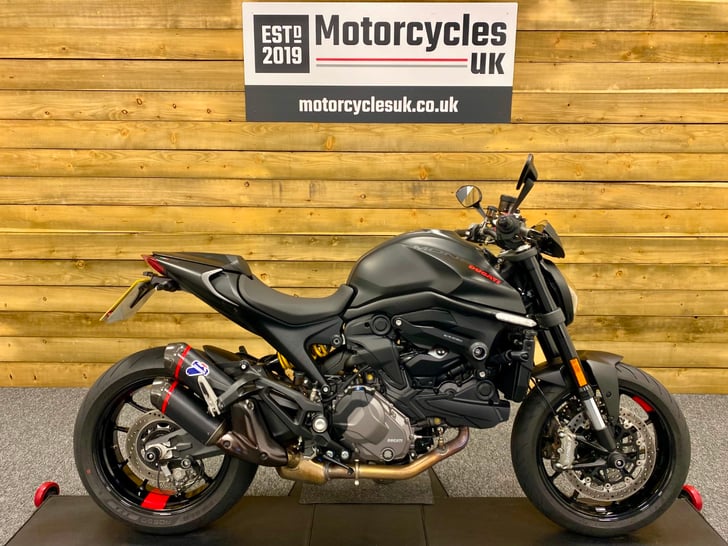 Ducati MONSTER 937 PLUS