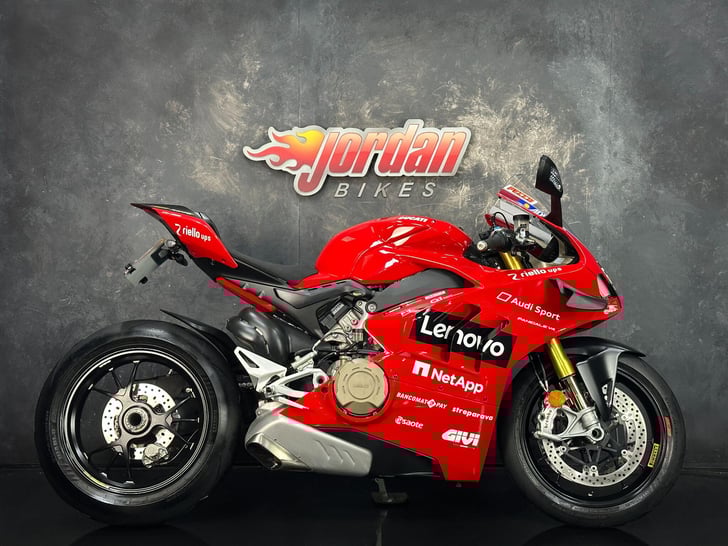 Ducati PANIGALE V4S 1103