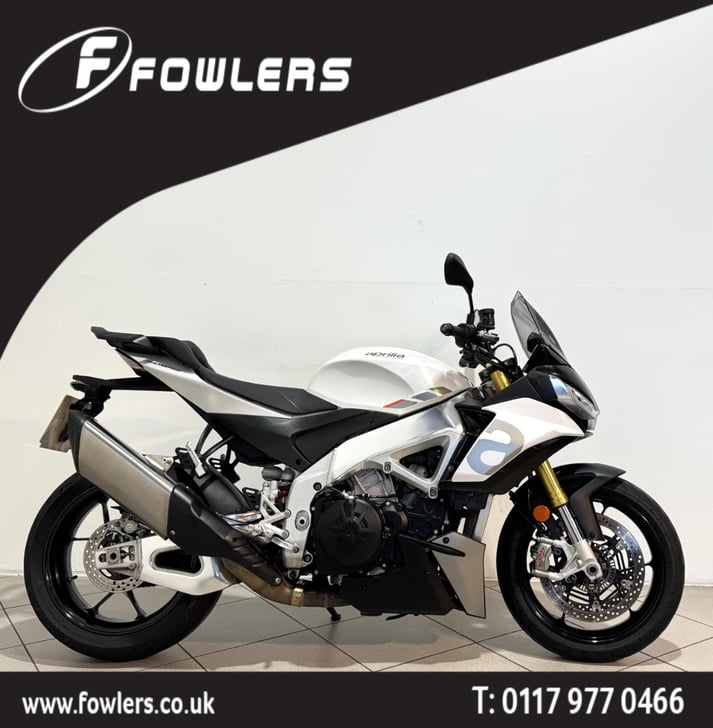 Aprilia TUONO V4 1100