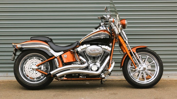 Harley-Davidson CVO FXSTSSE SCREAMIN EAGLE SPRINGER CLASSIC