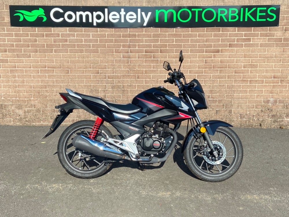 Used Honda CBF125 for sale in Cwmbran Completely Motorbikes