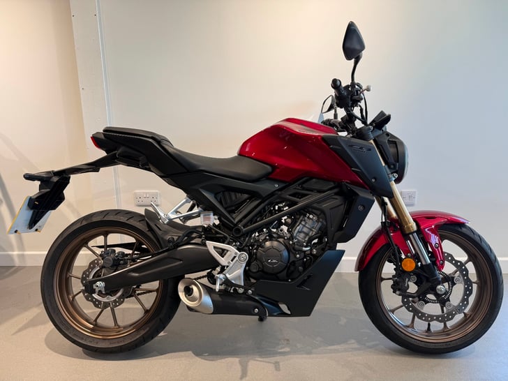 Honda CB125R
