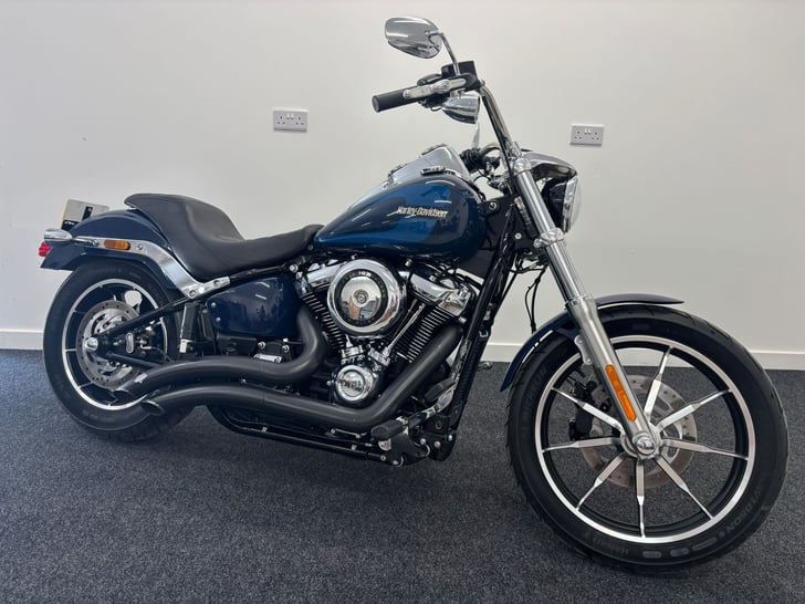Harley-Davidson SOFTAIL FXLR LOWRIDER