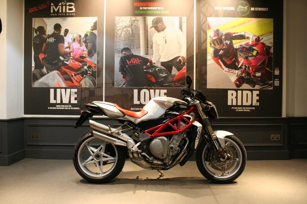 Used Mv Agusta BRUTALE 920 BRUTALE 920 2007 for sale in Watford