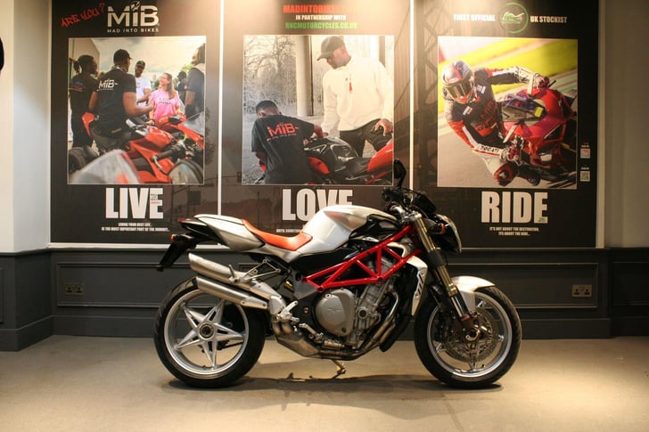 Mv Agusta BRUTALE 920 2007