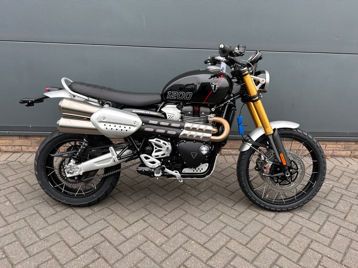TRIUMPH SCRAMBLER 1200 XE