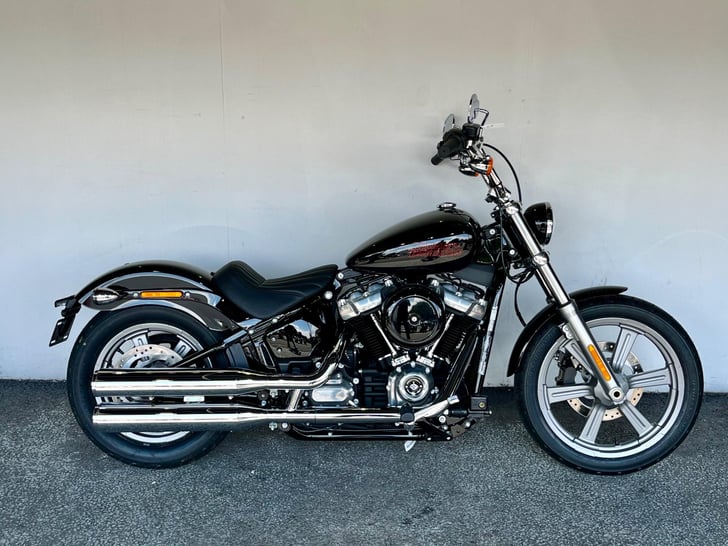 Harley-Davidson SOFTAIL 1750 FXST STANDARD