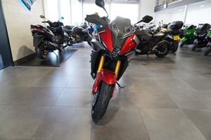 Suzuki GSX-S1000GX+