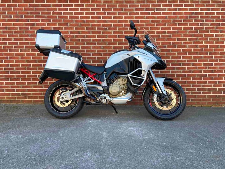 DUCATI MULTISTRADA V4 S