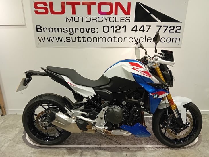 BMW F 900 R