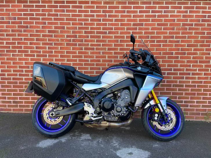 Yamaha TRACER 9 GT (MTT 890D) 