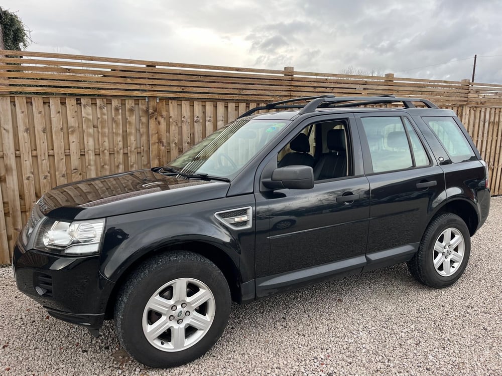 Used Land Rover FREELANDER 2 FREELANDER 2 2.2 TD4 GS 4WD EURO 5 (S/S) 5DR for sale in Chesterfield