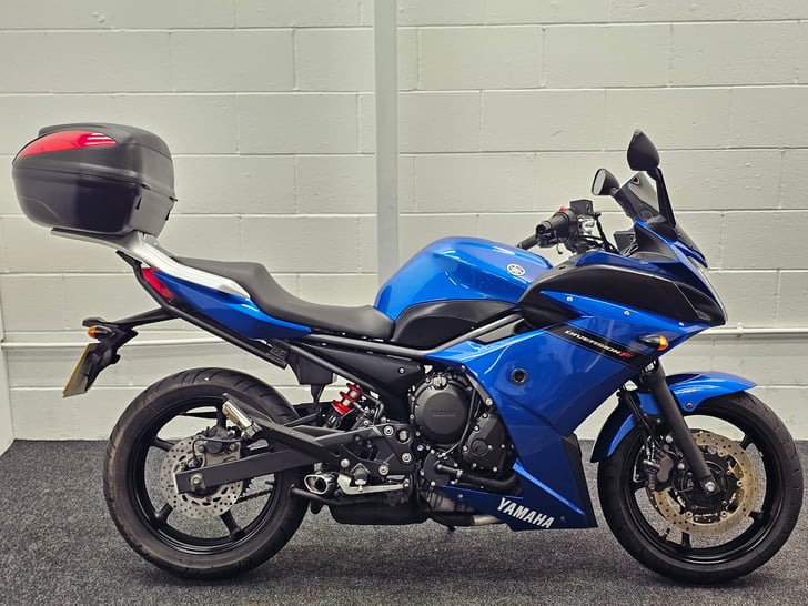 YAMAHA XJ6 DIVERSION F