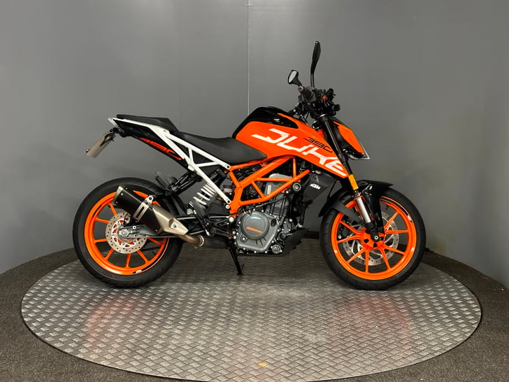 KTM 390 DUKE