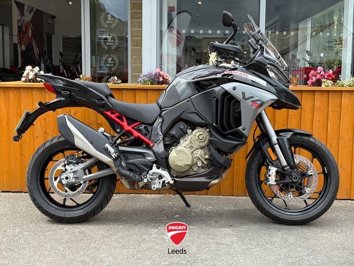 Ducati MULTISTRADA V4 S