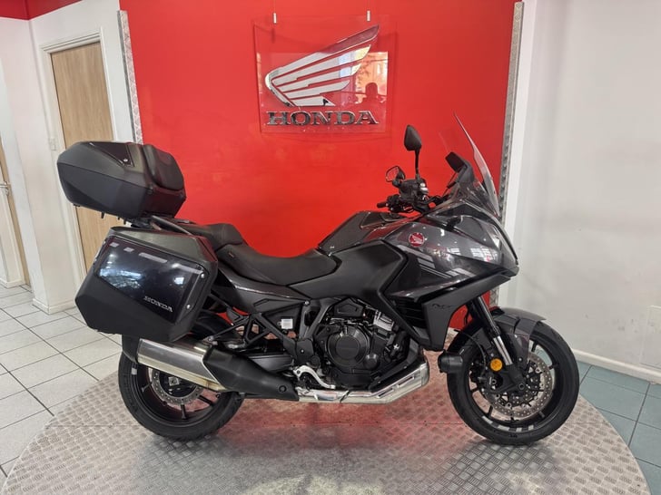 Honda NT1100