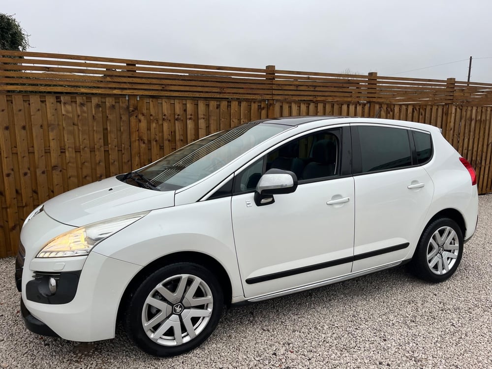 Used Peugeot 3008 3008 2.0 H E-HDI ALLURE EGC 4WD EURO 5 (S/S) 5DR for sale in Chesterfield