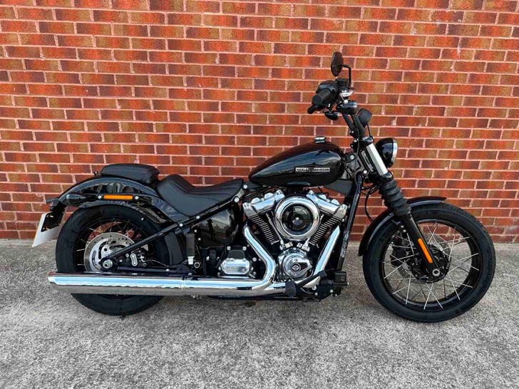 Harley-Davidson FXBB STREET BOB 
