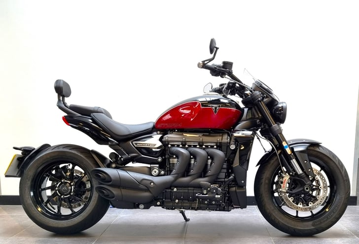 Triumph ROCKET 3 STORM GT