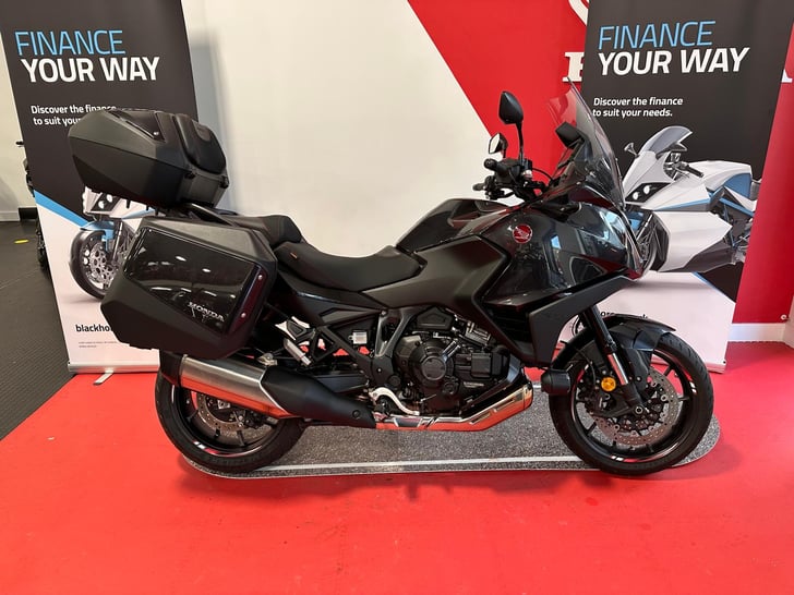Honda NT1100 DCT
