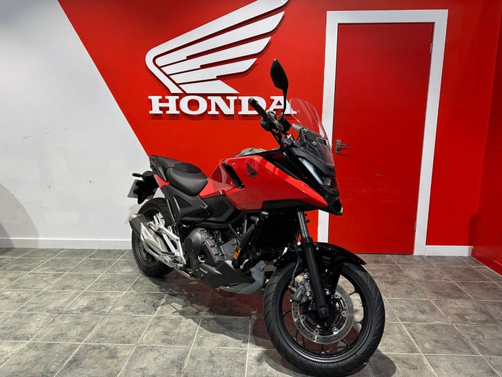 Honda NC750X DCT
