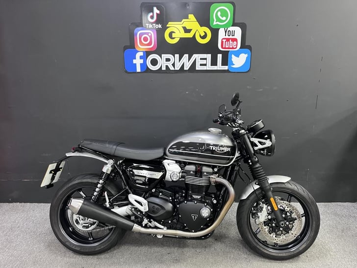 Triumph SPEED TWIN