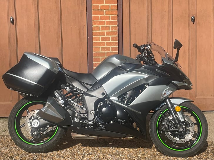 KAWASAKI Z1000SX