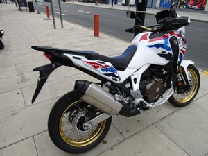 New Honda CRF1100L AFRICA TWIN ADVENTURE SPORTS CRF1100L AFRICA TWIN ADVENTURE SPORTS CRF1100 AFRICA TWIN ADVENTURE SPORTS ES | Image 3