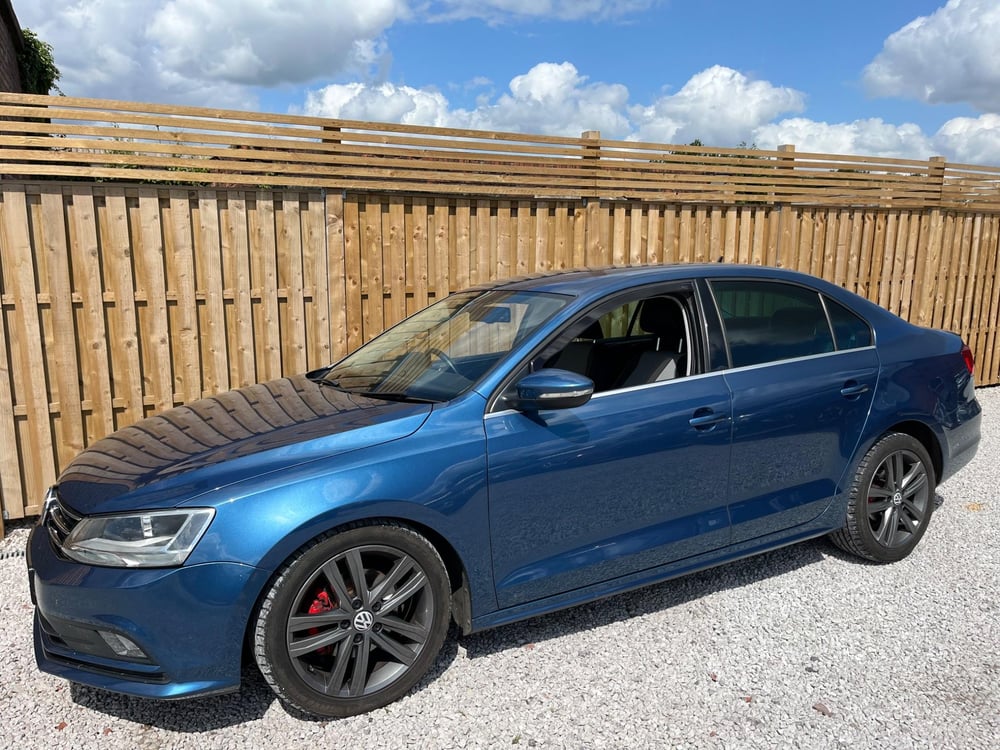Used Volkswagen JETTA JETTA 2.0 TDI BLUEMOTION TECH GT DSG EURO 6 (S/S) 4DR for sale in Chesterfield