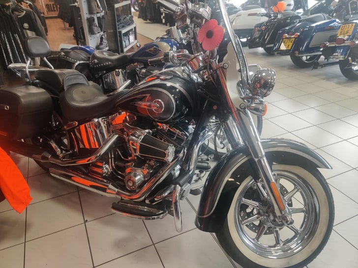 Harley-Davidson CVO FLSTNSE SOFTAIL DELUXE
