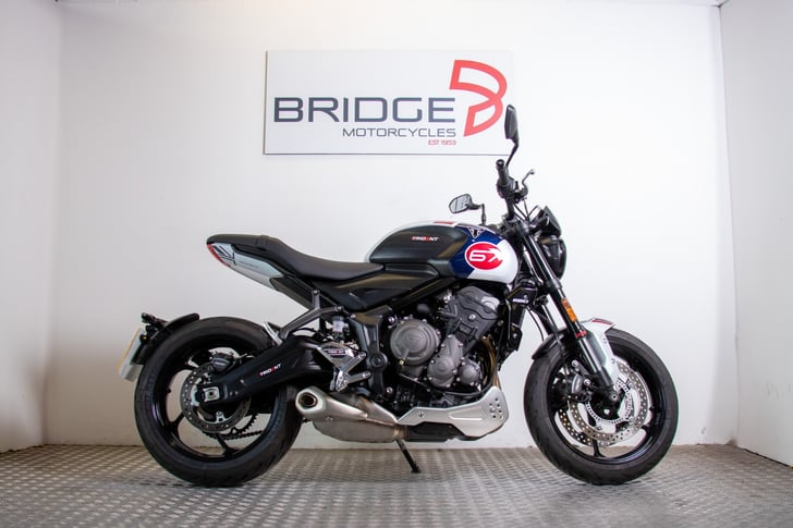 Triumph TRIDENT 660 TRIPLE TRIBUTE EDITION