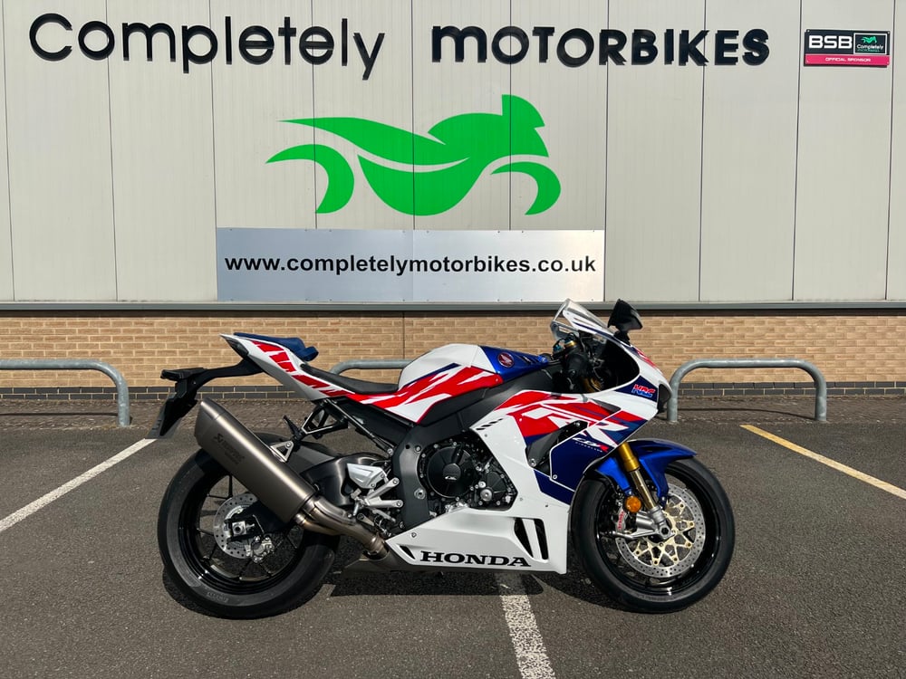 Used Honda CBR1000RR-R Fireblade SP 30th Anniversary CBR1000RR-R FIREBLADE SP 30TH ANNIVERSARY for sale in Staverton