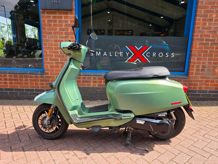 Lambretta V125 SPECIAL
