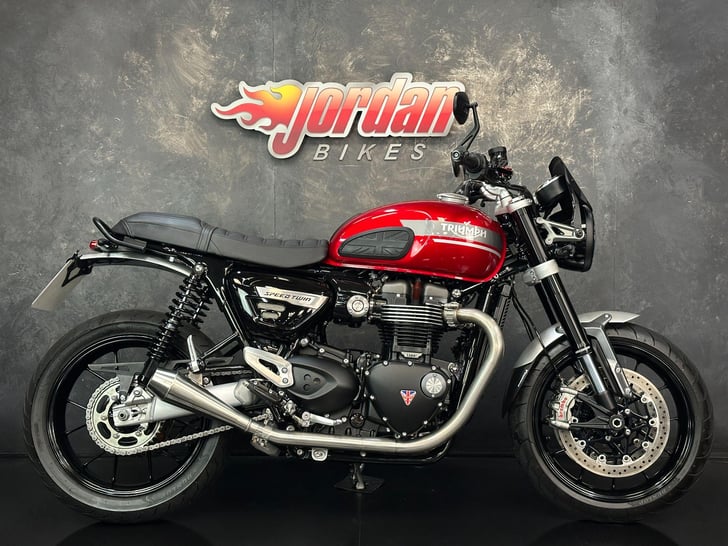 Triumph SPEED TWIN 1200