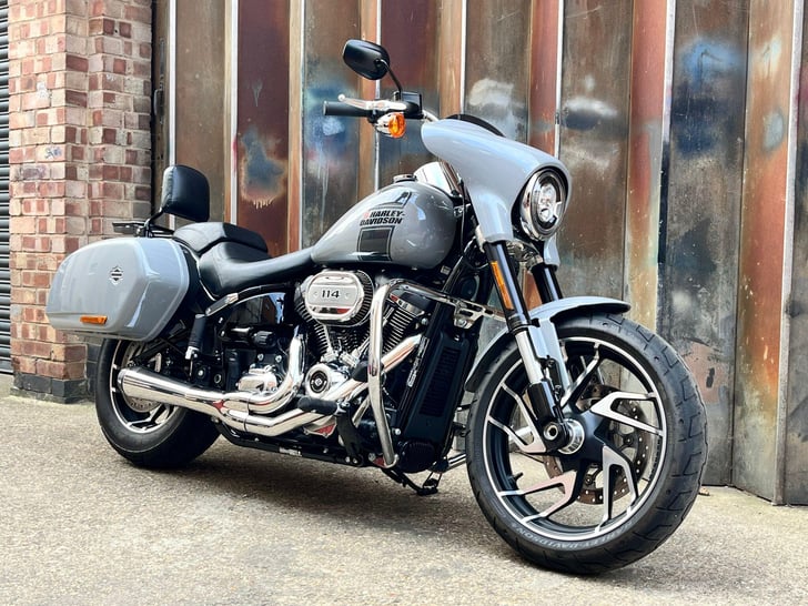 Harley-Davidson SOFTAIL FLSB SPORT GLIDE