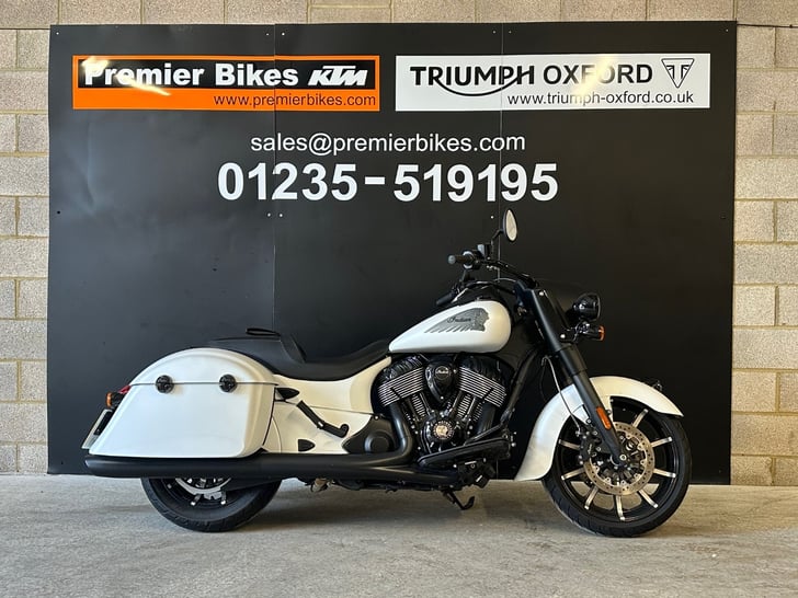 Indian Motorcycle SPRINGFIELD DARK HORSE