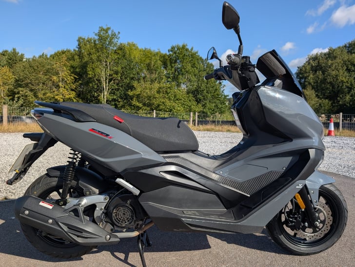Lexmoto AURA 125