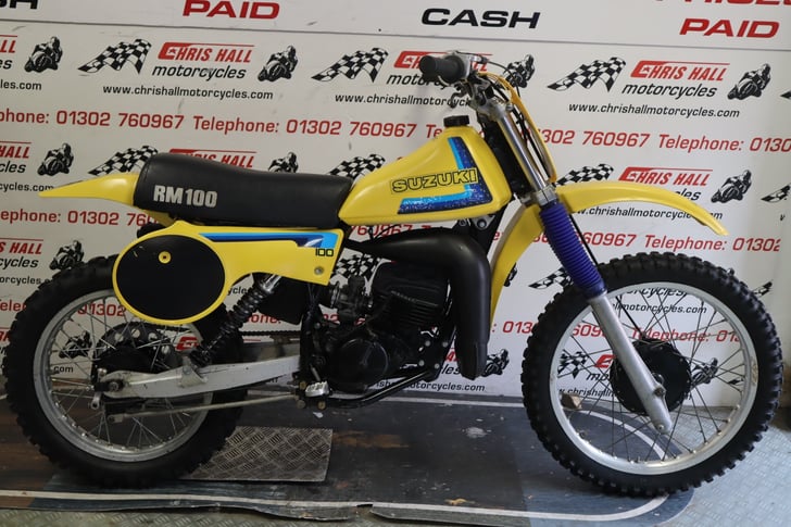 Suzuki RM100