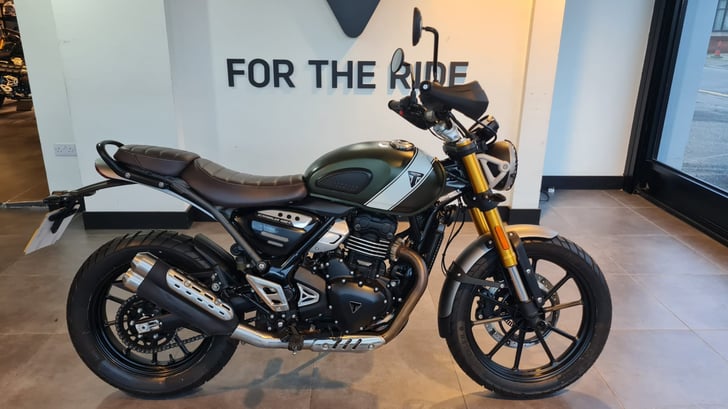 Triumph SCRAMBLER 400 X