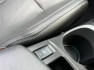 Used Nissan QASHQAI QASHQAI 1.2 DIG-T TEKNA 2WD EURO 6 (S/S) 5DR for sale in Chesterfield | Image 3