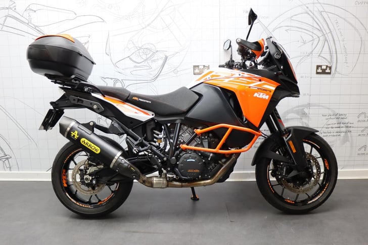 KTM 1290 SUPER ADVENTURE S 18 