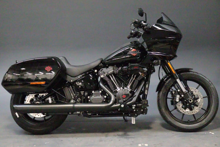 Harley-Davidson FXLRST LOWRIDER ST 