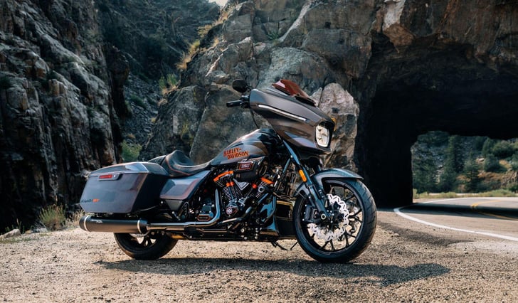 Harley-Davidson CVO STREET GLIDE ST