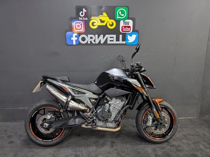 KTM 790 DUKE 18 