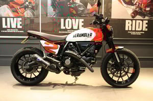 Used Ducati SCRAMBLER 800 SCRAMBLER 800 803 FULL THROTTLE DUCATI QUICK SHIFT for sale in Watford | Image 2
